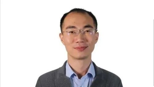 pg电子试玩
举办“顺势而为，厚积薄发——求职发展系列之公职考试面面观”讲座