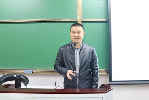 pg电子试玩
日语系举办“企业进校园”系列活动第一讲