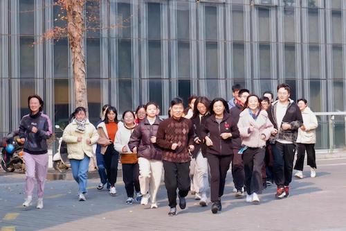 pg电子试玩
开展“传承一二九，践行爱国志”线上跑运动