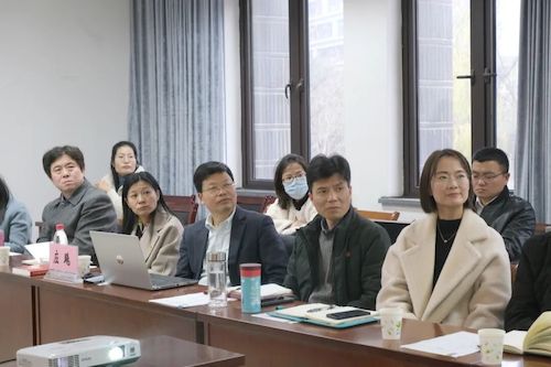 校党委副书记应飚到pg电子试玩
宣讲党的十九届六中全会精神